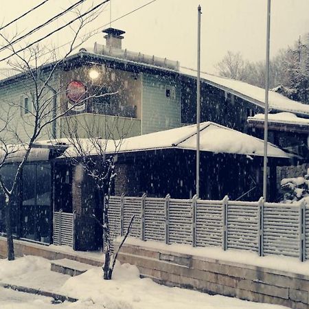 Discret Hotel & Restaurant Vladaya ภายนอก รูปภาพ