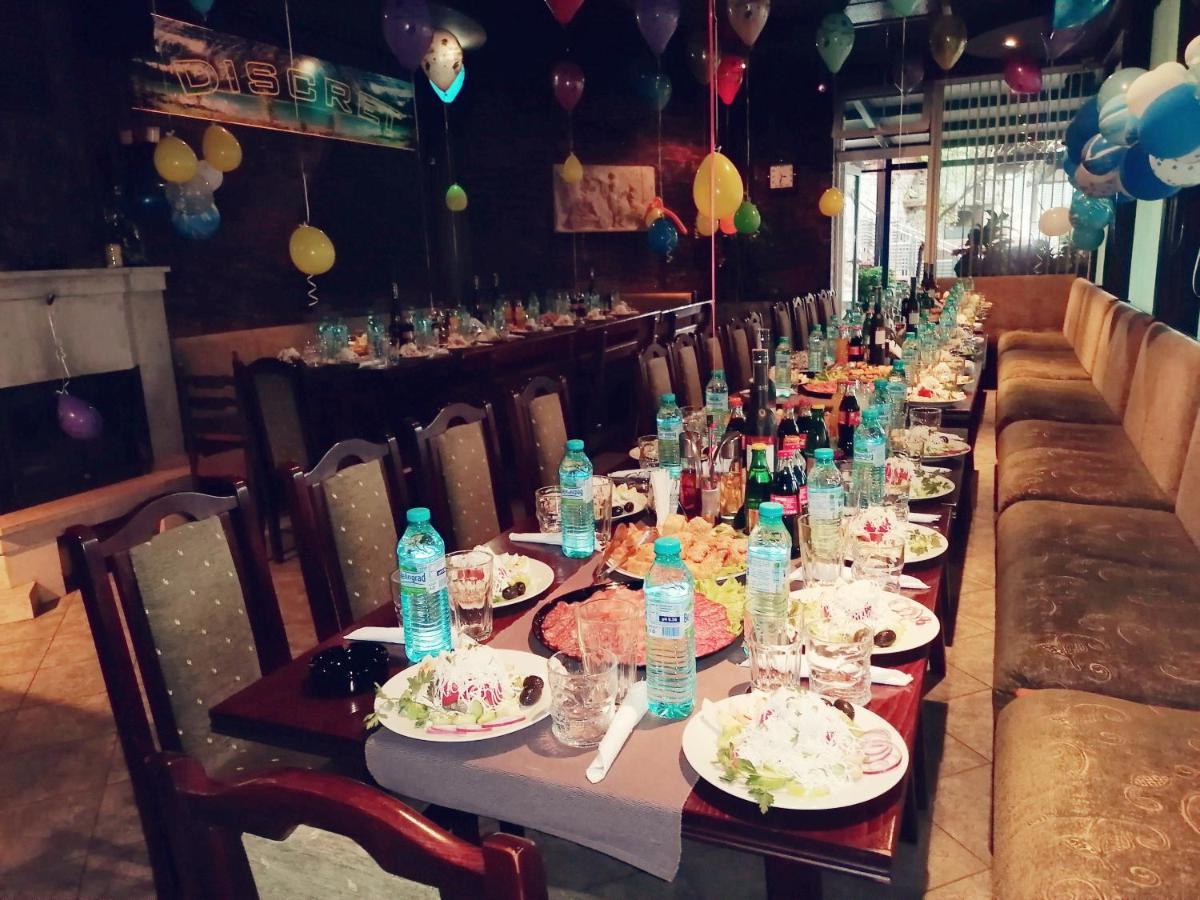 Discret Hotel & Restaurant Vladaya ภายนอก รูปภาพ