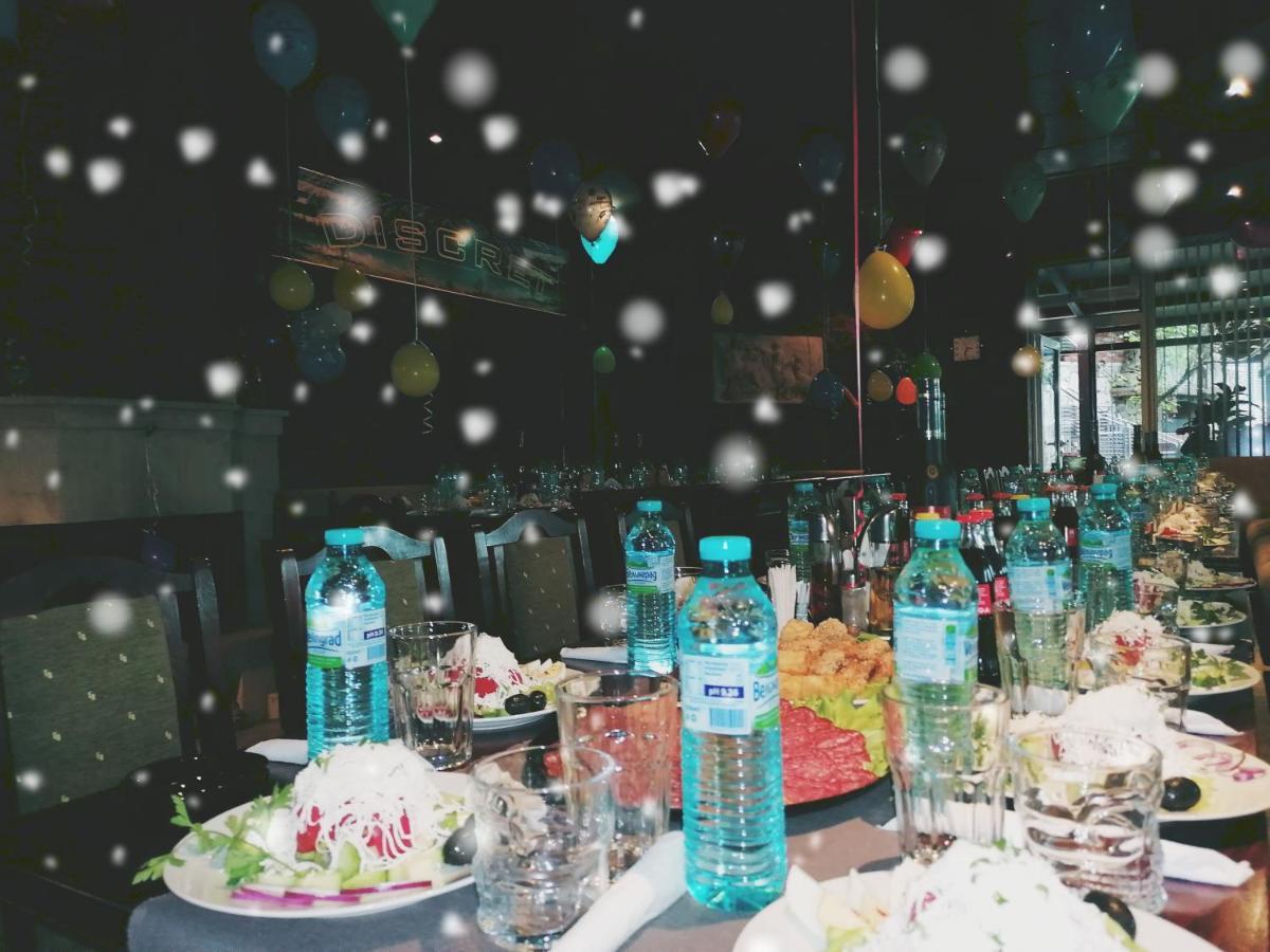 Discret Hotel & Restaurant Vladaya ภายนอก รูปภาพ