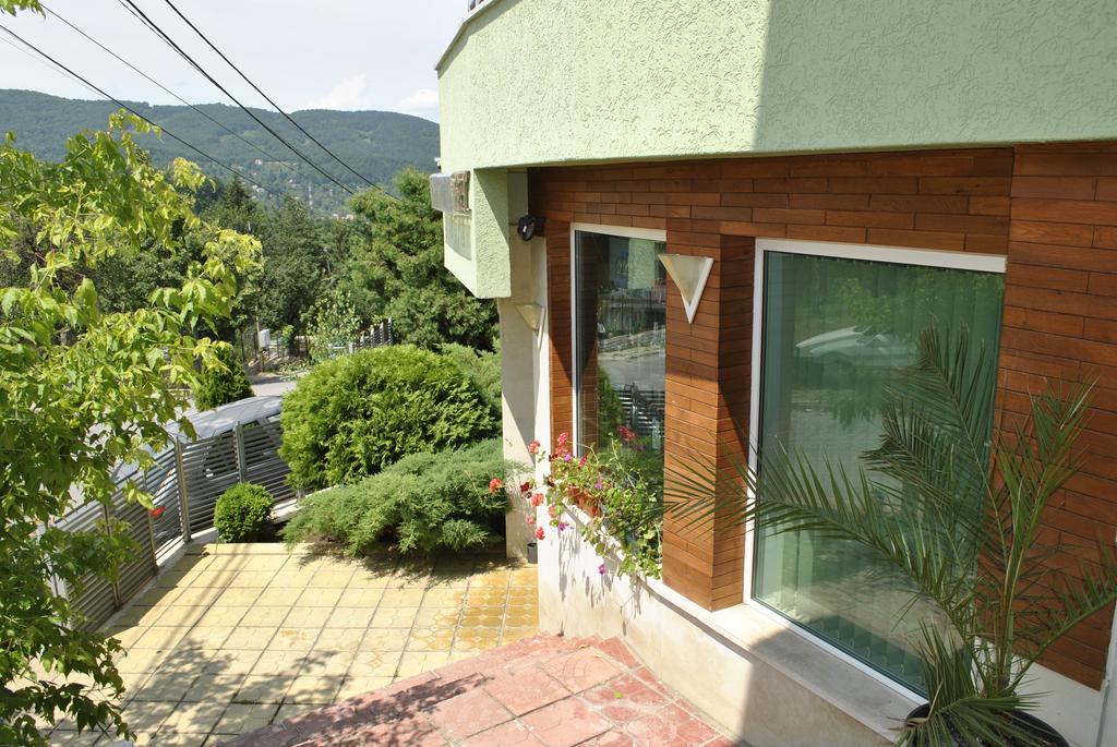 Discret Hotel & Restaurant Vladaya ภายนอก รูปภาพ